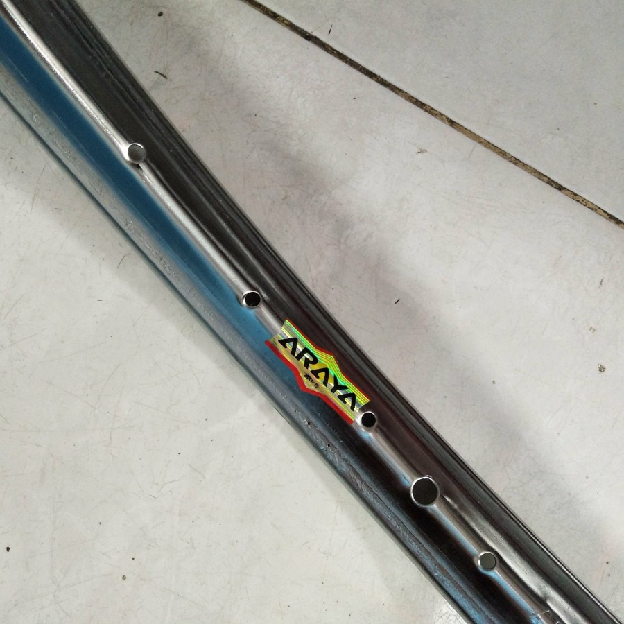 velg sepeda onthel araya ukuran 28 dengan lubang ruji 32 hole