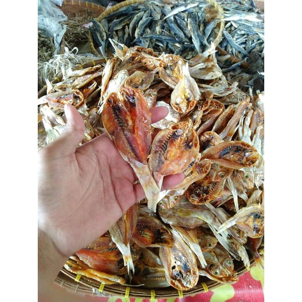 

ikan asin gesek kunir merah/ gesek tawar premium 250 gram
