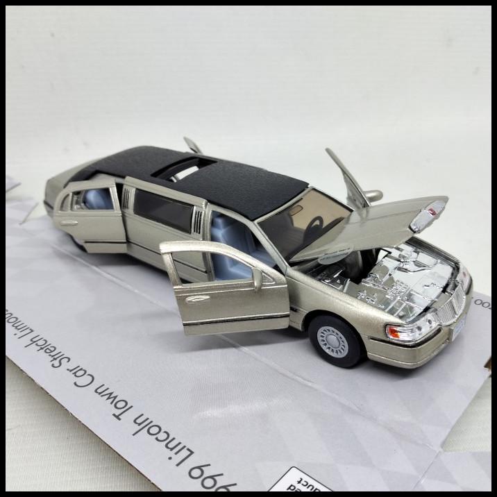 Diecast 1999 Lincoln Town Car Strecth Limousine Kinsmart 1:38