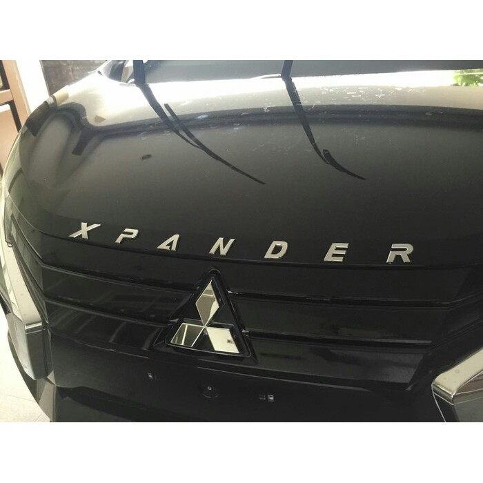 Emblem Xpander hood engine model range rover / Emblem XPANDER