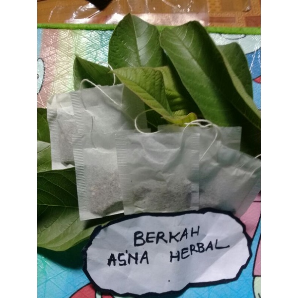 

tehoriginal dari daun jambu atau godong jambu 10pcs