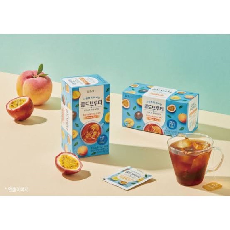 

Damtuh Cold Brewed Black Tea Peach and Passionfruit Tea / Teh Import Korea