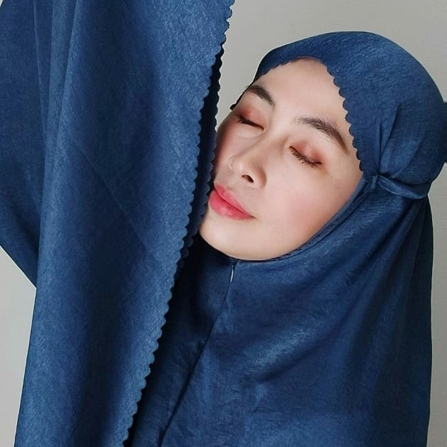 Mukena Traveling Afsha Ponco 2 In1 Warna Navy Bahan Silk Premium