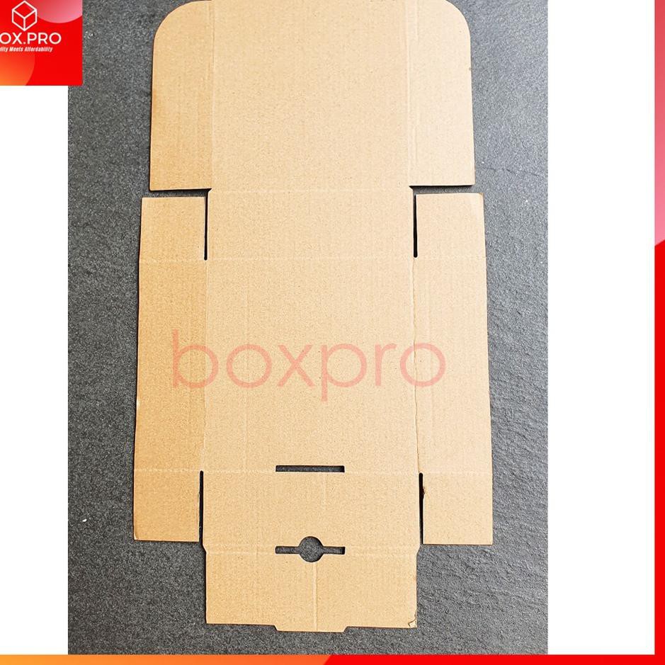 

Murah Banget VSZRJ Kardus Dus uk 22x22x7 cm ( 10 pcs ) Die Cut Box Kotak Packing Aksesoris Baju Maka
