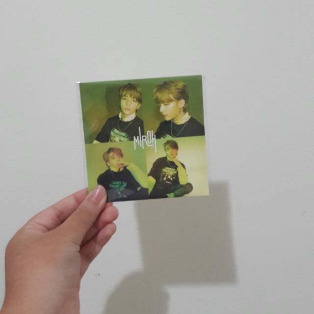 Stray Kids Cle1:Miroh Official Benefit Sticker Hyunjin