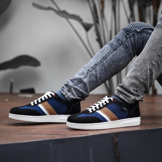 WILSON NAVY |ManNeedMe x ARF| Sepatu Sneakers Pria Casual Canvas Shoes ORIGINAL