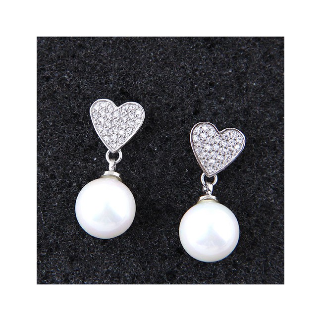 LRC Anting Tusuk Sweet Silver Color Heart Shape Design Pure Color