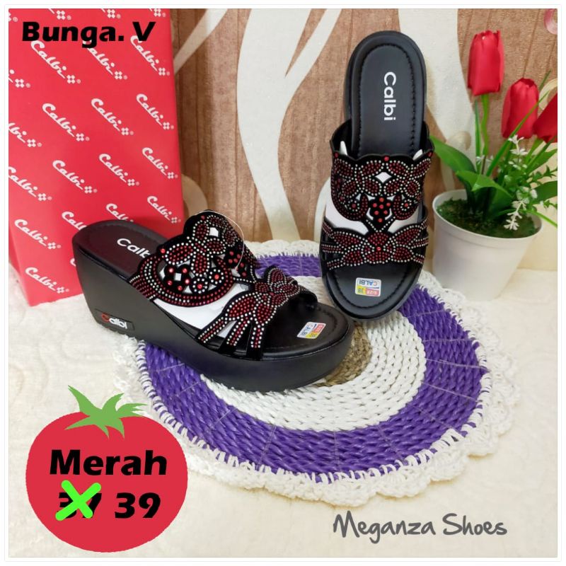 calbi wedges