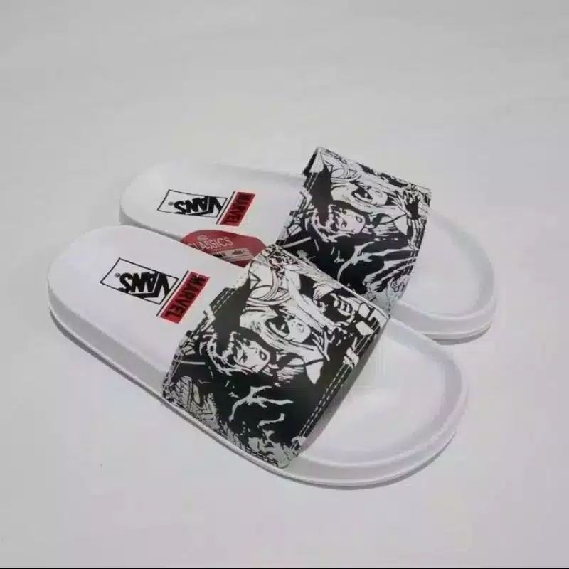 Sandal Selop Pria VANS MARVEL Sendal Slop Hitam