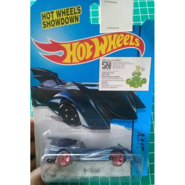 Hot Wheels Showdown Batmobile