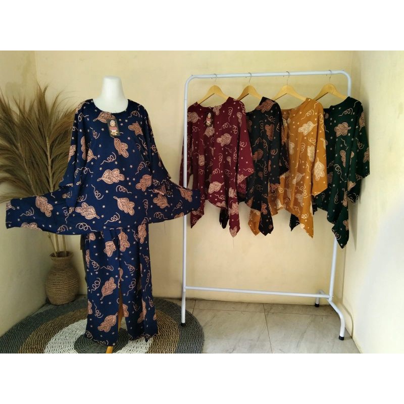 Setcel Waka SuperJumbo Daun Ikal Ld.140cm 85kg