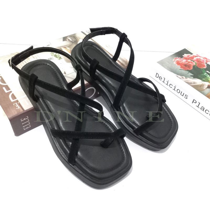 DARA SR 06 Sandal platform wanita