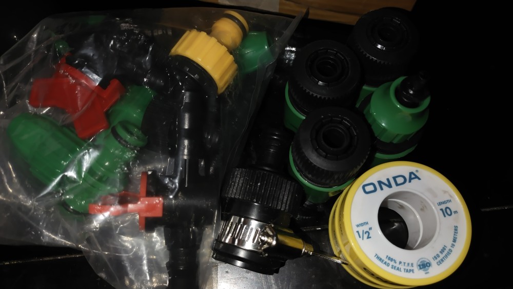 Connector / Konektor Drat Dalam / Female 1/2 Inch Ke 3/8 Inch