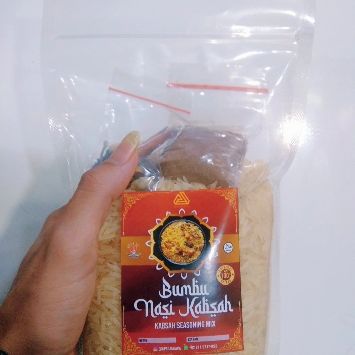 

Beras basmati dan bumbu nasi kabsah spesial