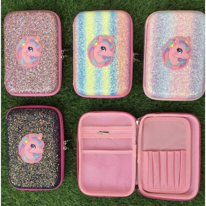

Kotak Pensil Hardcase Glitter Hologram Unicorn - Pencil Case Unicorn