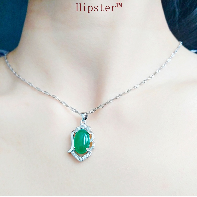 Popular Vintage Diamond Hollow Emerald Pendant Platinum Necklace