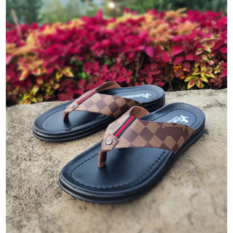 Sandal Pria Terbaru - Sendal Cowok Kekinian - Sandal kulit Sintetis - Sandal Laki-Laki Terlaris