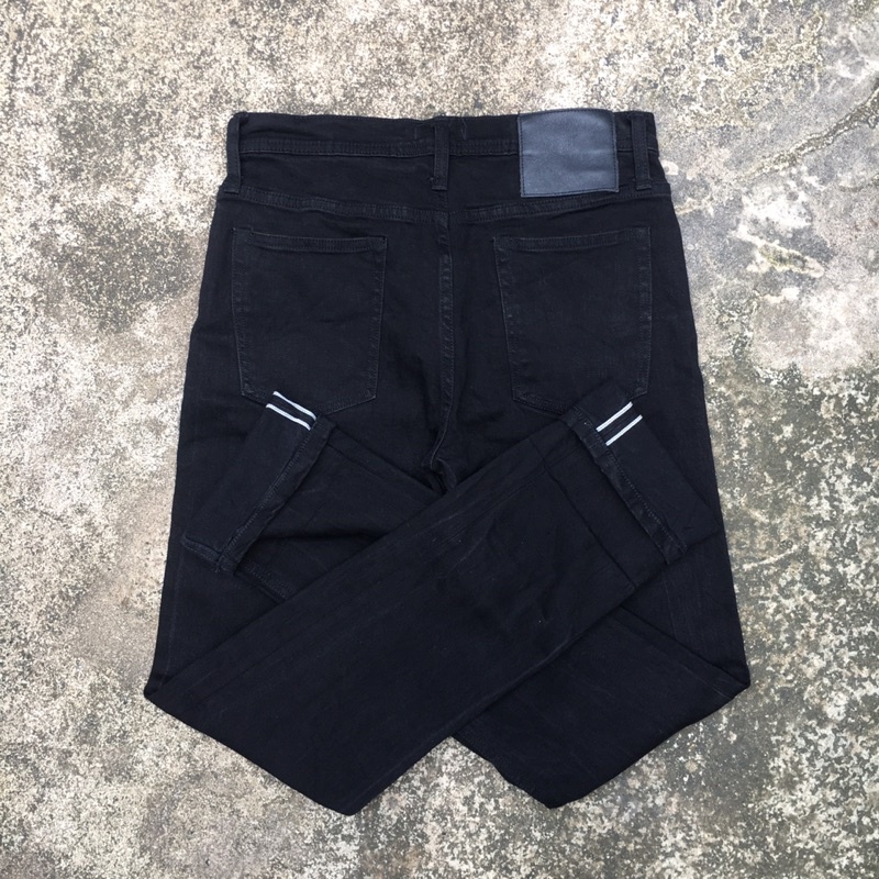 Celana Jeans Selvedge by The Unbranded Brand Denim Full Black