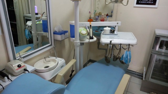 Disposable Storage Cup Holder Post Mounted Tray Dental Chair Three In One Shelf