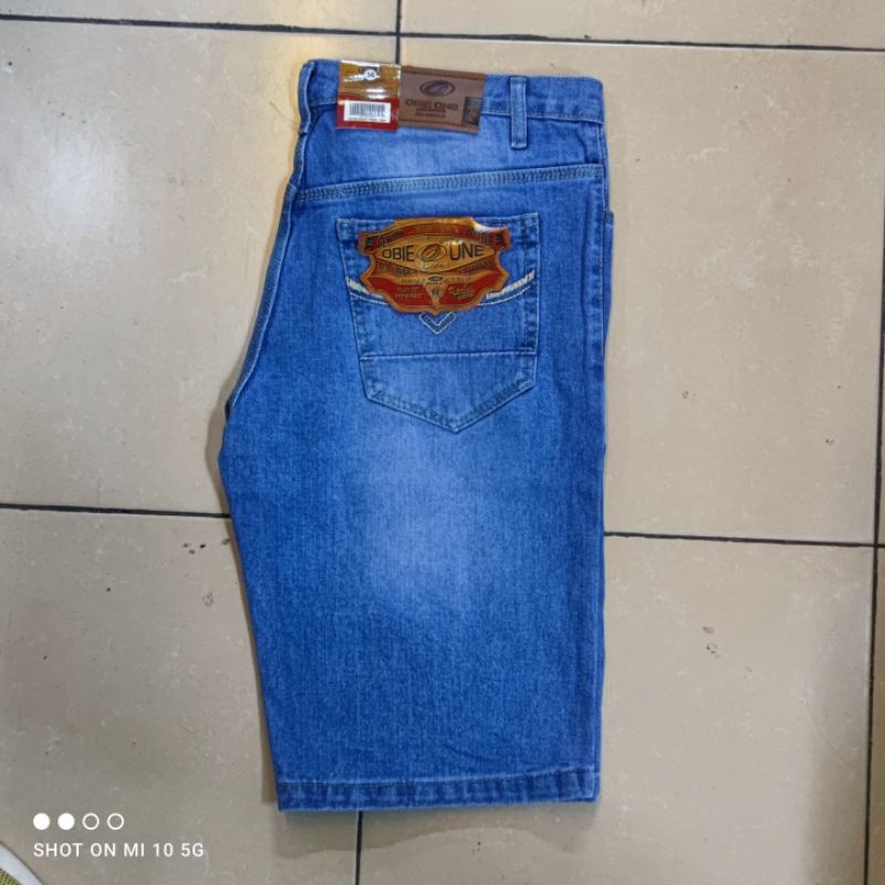 CELANA PENDEK JEANS PRIA / CELANA PENDEK JEANS STANDAR PRIA / CELANA PENDEK PRIA