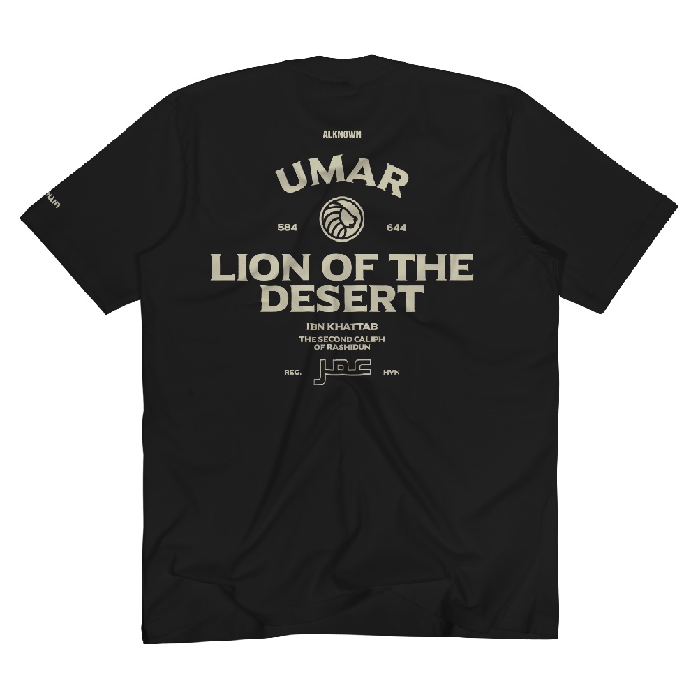 alknown Umar Bin Khattab Lion Of The Desert (Black) - Tshirt / Kaos Dakwah-0