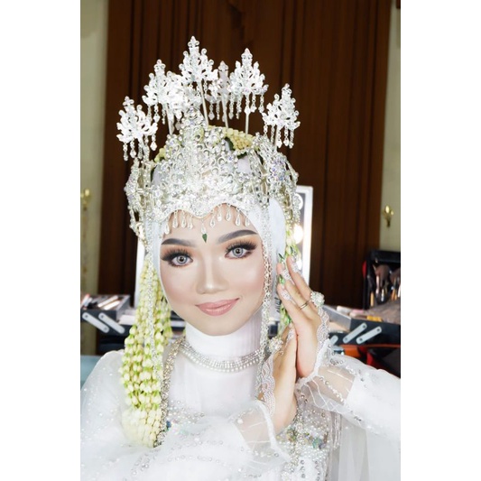 Siger Sunda Merak Juntai