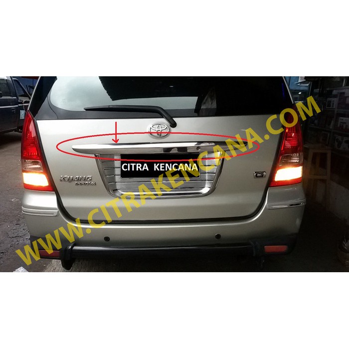 TRUNKLID BELAKANG INNOVA