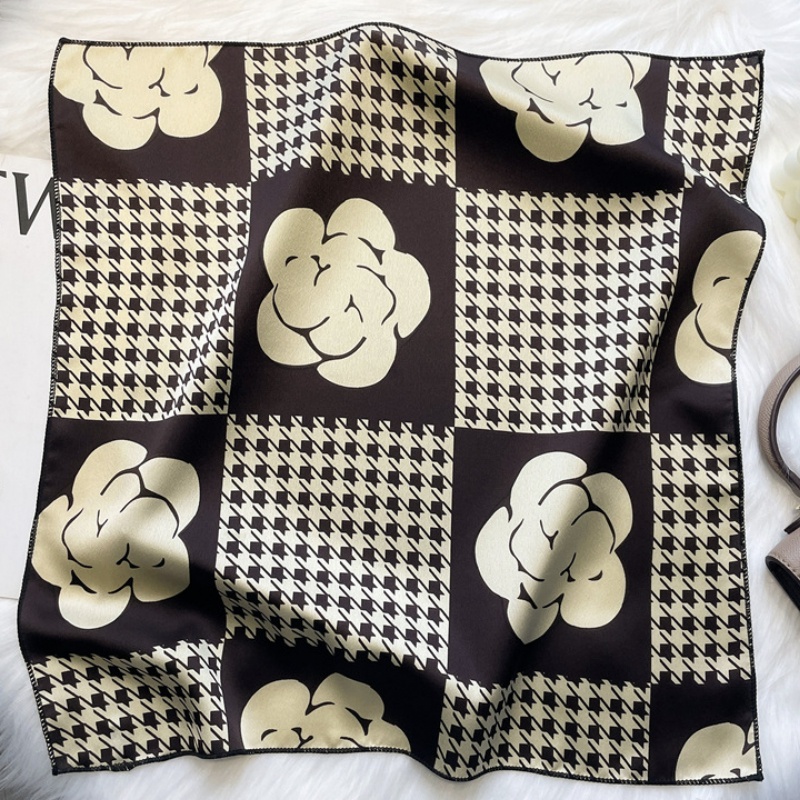 &quot;Omi&quot; 50x50 cm Mini scarf, Scarf Leher, Scarf Tas, Bahan Silk Immitation