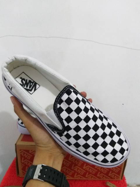 Sepatu Vans Checkerboard Putih White Sneakers Casual Kerja Kuliah Termurah Kado Hadiah Ultah Murah