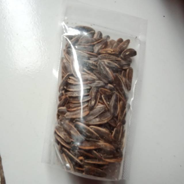 

Kuaci matahari 75gr