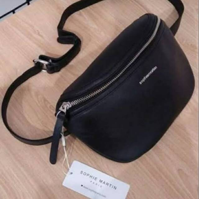 Waist Bag Riyu Sophie Martin Hitam