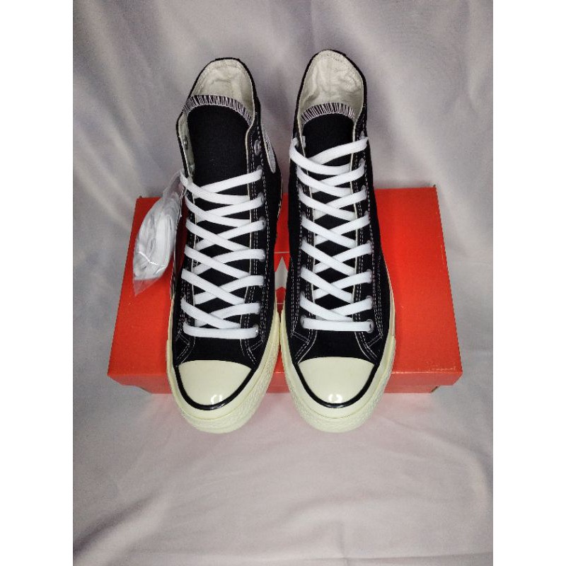 CONVERSE BW BNIB