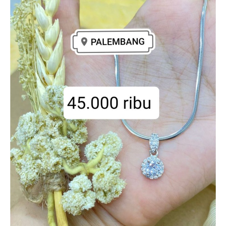 kalung titanium asli berlian