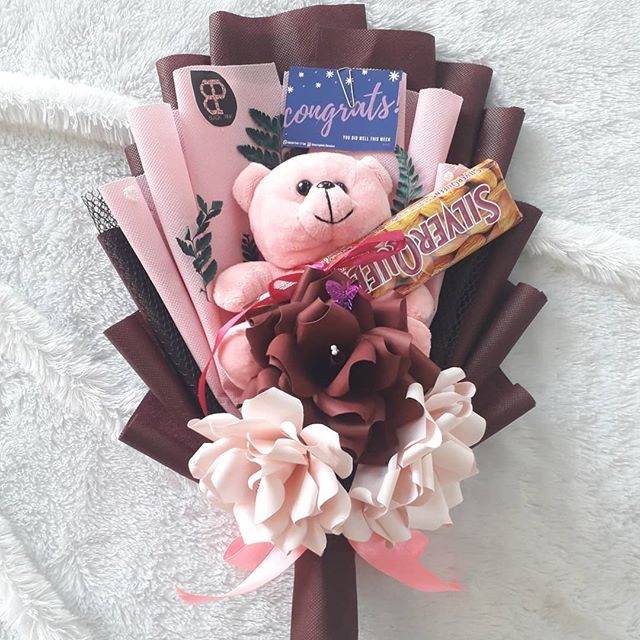 Buket bunga kertas / Buket Coklat / Buket Valentine