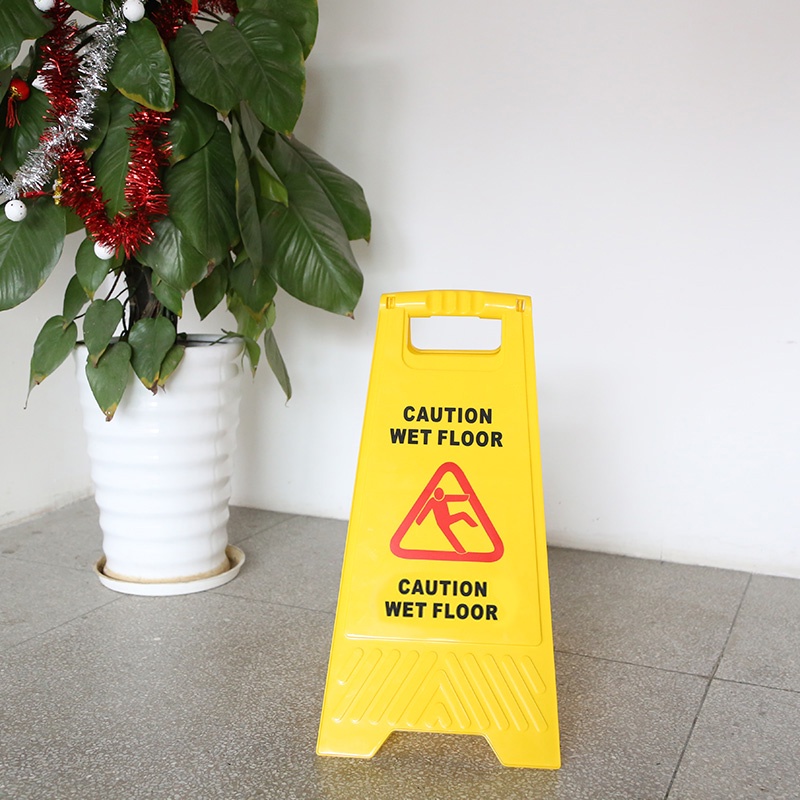 TERLARIS!!! CAUTION WET FLOOR PAPAN PERINGATAN LANTAI BASAH LICIN BAHAN PLASTIK ANTI PECAH COD