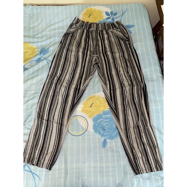 (MALANG) PRELOVED CELANA PANJANG GARIS GARIS