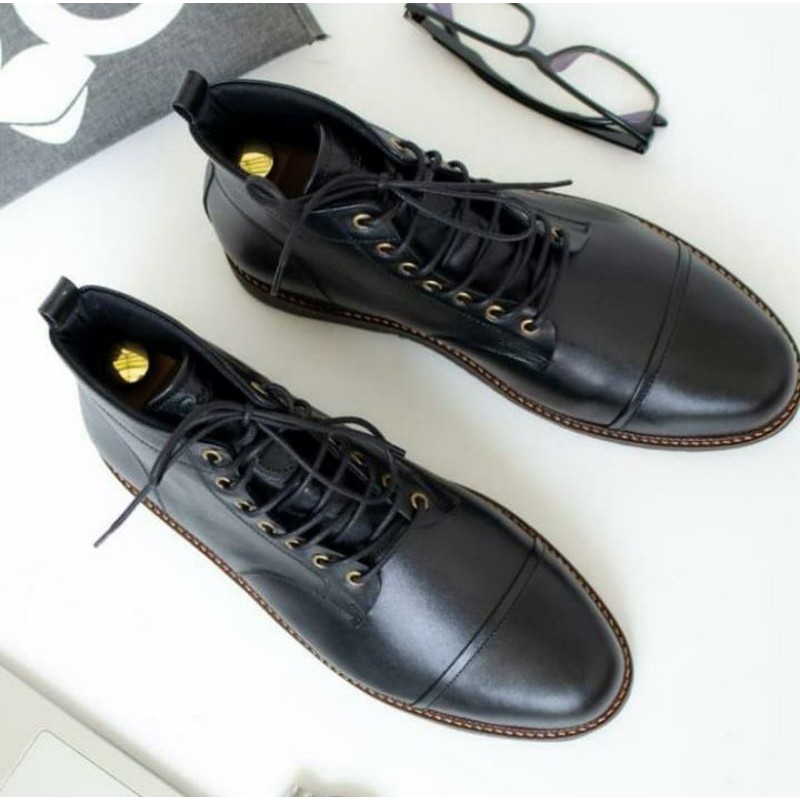 BOSTON Footwear sepatu boots pria kulit asli sepatu boot kerja casual