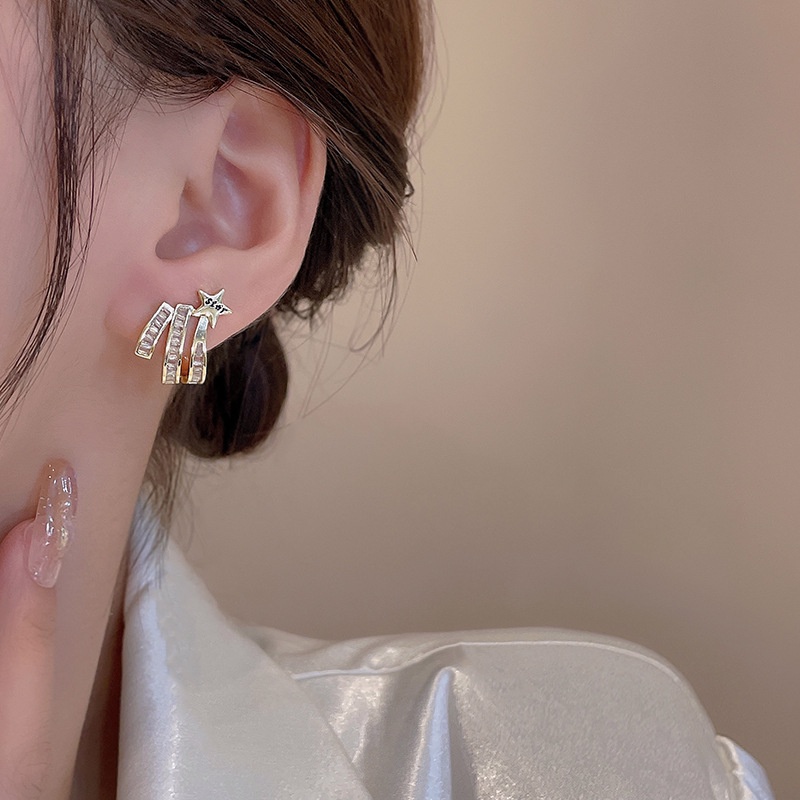 Anting Tusuk Bentuk Bintang Geometri Bahan Sterling silver 925 Untuk Wanita