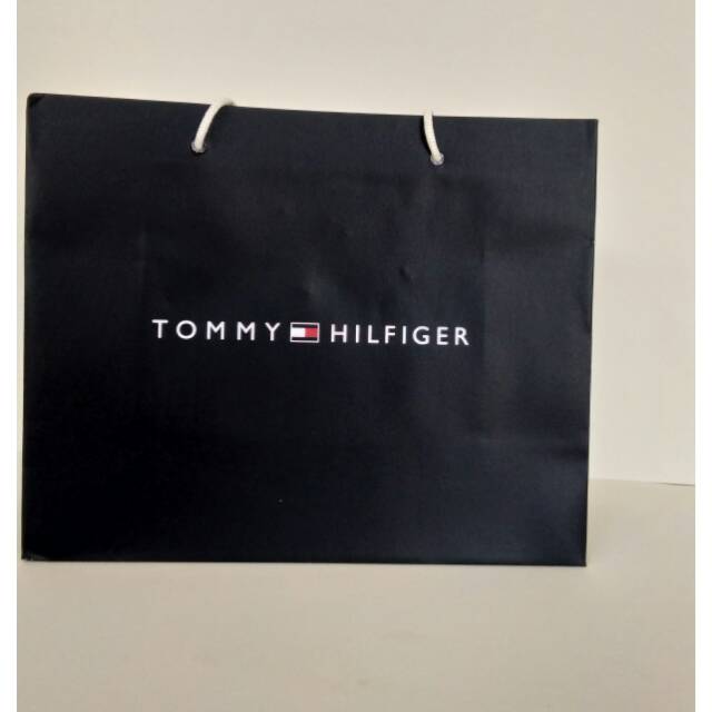 PAPER BAG BRANDED PAPERBAG TOMMY HILFIGER SIZE M tersedia harga grosir lebih hemat