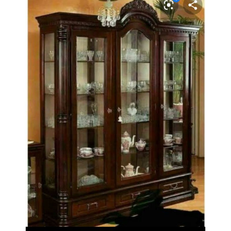 Lemari pajangan jati kaca