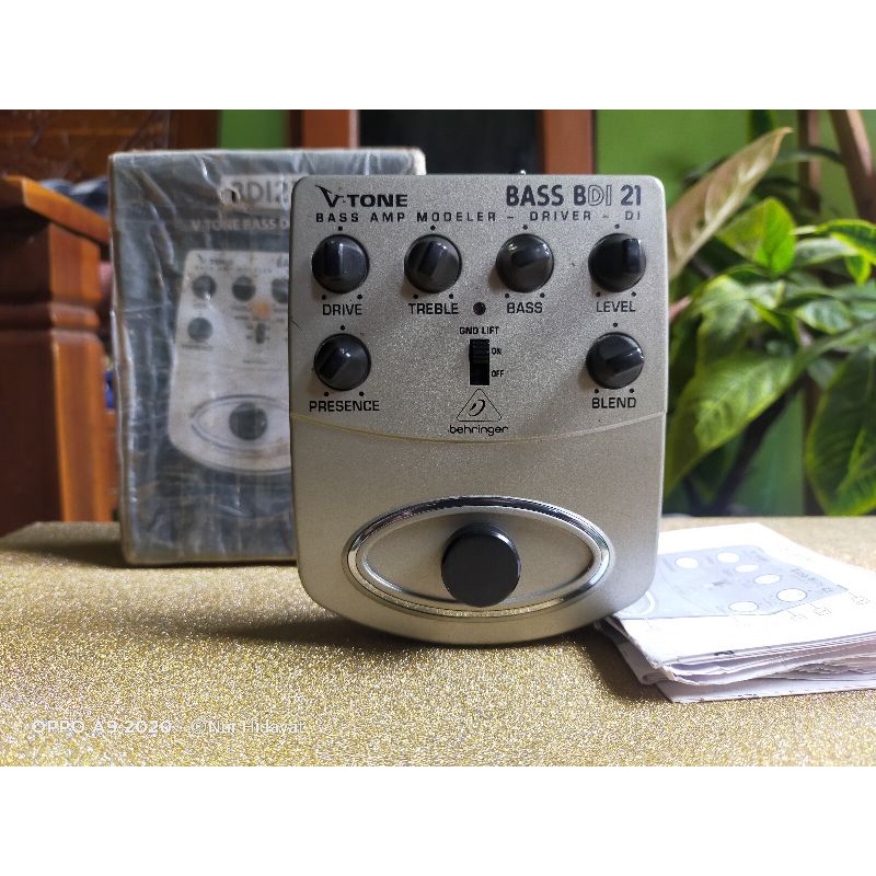 behringer bdi21 bass