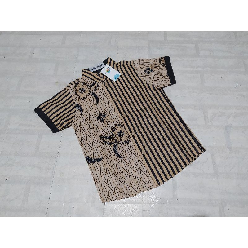 Batik Anak Size S (Ready Stock)-Lawasan hitam