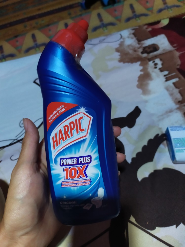 Harpic Power Plus Pembersih Toilet Original 200ml