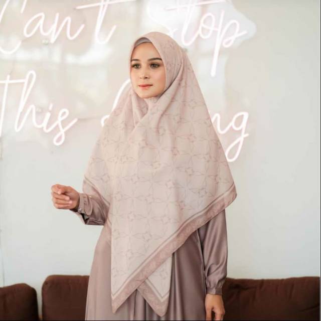 Mylady hijab syar'i vanilamono