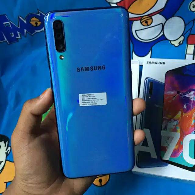 SAMSUNG A70 6/128 SECOND LIKE NEW