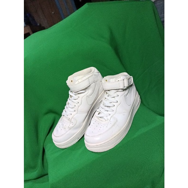 Sepatu Second Brand Nike