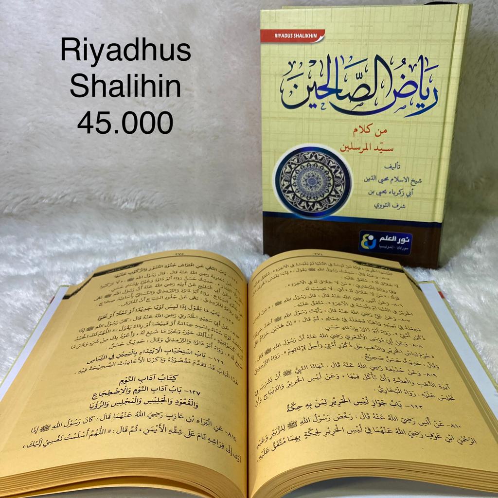 Buku Kitab Riyadus Sholihin / Riyadhus Shalihin - Imam Nawawi - Nur Ilmu