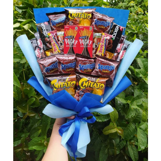 (B) Buket PREMIUM BIG COWO POCKY KEREN GANTENG CHITATO/paket/bingkisan Snack Ulang Tahun/Ultah/ Wisuda/Kado/Hadiah
