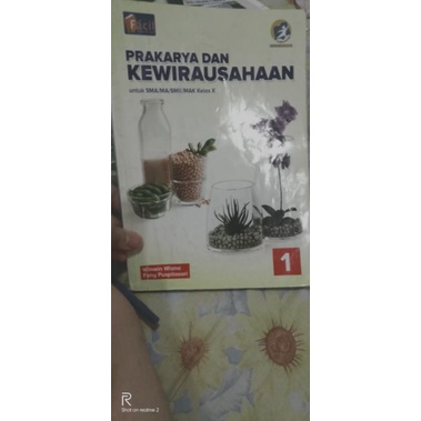 Buku Prakarya dan Kewirausahaan [BEKAS] Kelas X/10 Tahun 2017 Facil