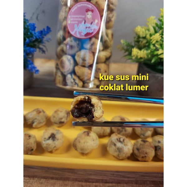 kue sus kering coklat lumer cokelat coklat leleh kue soes mini hampers cemilan